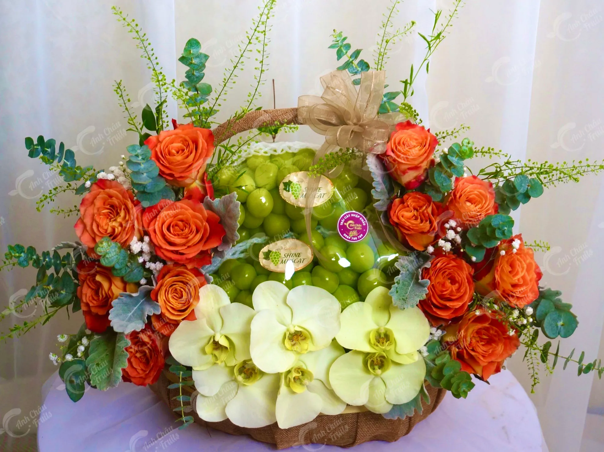 Bố cục giỏ trái cây cần sự cân đối để đảm bảo thẩm mỹ