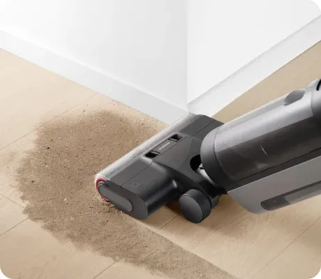 Máy có khả năng hút sạch bụi bẩn và lau sàn trong cùng một thao tác