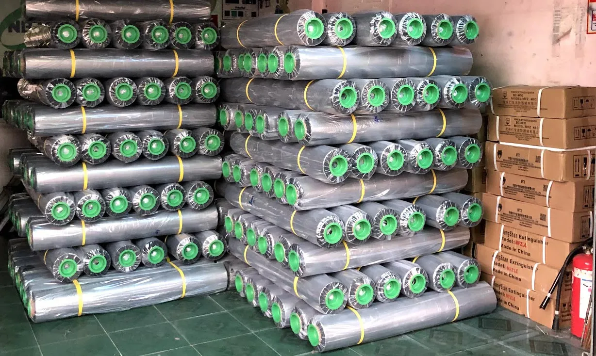 Màng phủ luống nông nghiệp pe đen