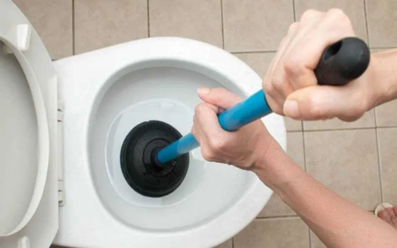 Đảm bảo không để lọt không khí khi dùng thông bồn