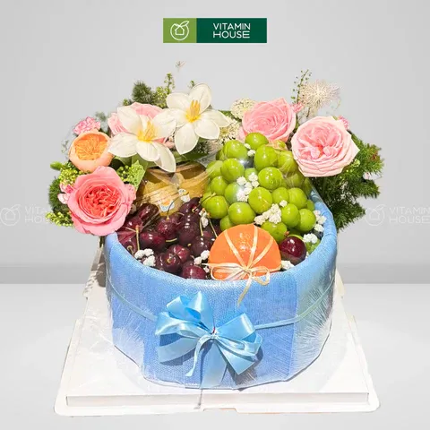 Giỏ Trái Cây nhập khẩu dành cho dịp Sinh Nhật được trang trí Trang Trí Hoa Tươi - Thể Hiện Tình Cảm Chân Thành