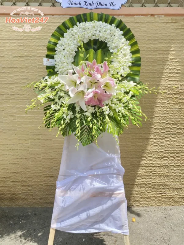 Kệ Để Hoa Cây Cảnh: Hướng Dẫn Chọn Lựa và Trang Trí Không Gian Xanh Toàn Diện