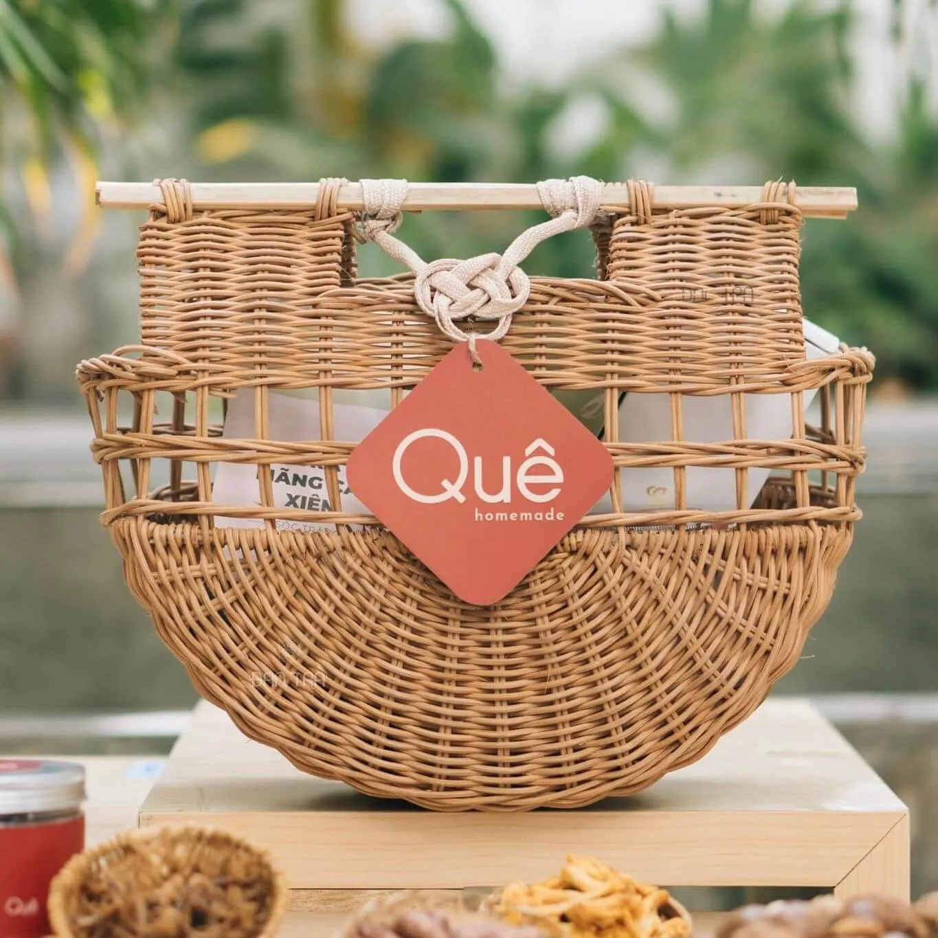 hop may tre dung qua 47