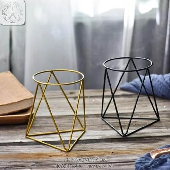 Kệ đế cây cảnh sắt tròn sơn tĩnh điện