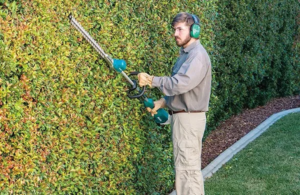 Kéo cắt cành dùng pin Bosch 06008B2100