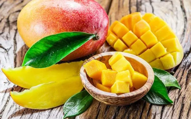 Xoài và đu đủ giàu Lutein bảo vệ mắt khỏi tác hại ánh sáng xanh
