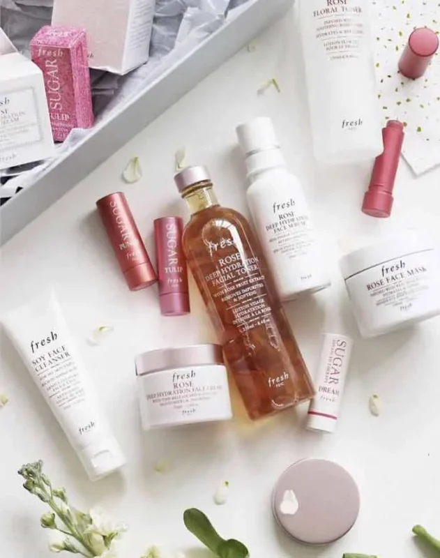 Chăm Sóc Cây Phát Tài Hoa Sen Toàn Diện: Từ A đến Z