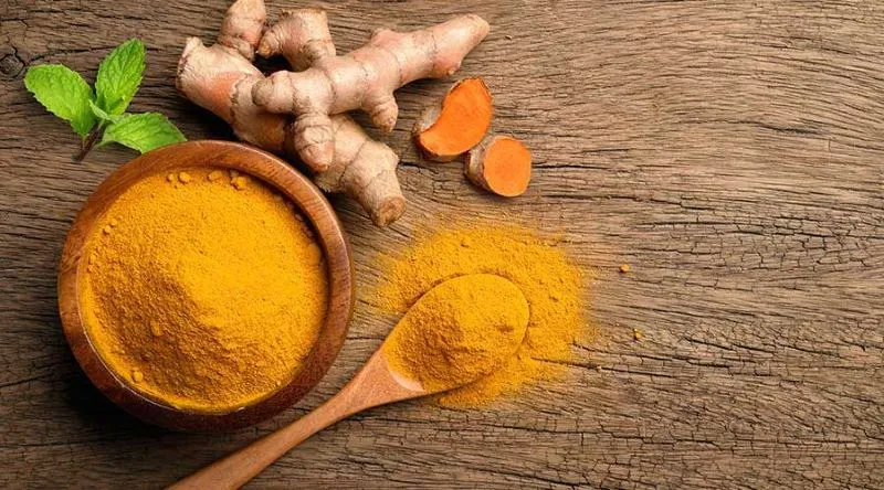 Hoạt chất curcumin trong nghệ hỗ trợ mờ thâm tàn nhang