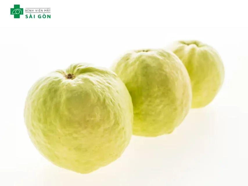 Ổi là loại trái cây nhiều vitamin c nhất dễ tìm tại thị trường Việt Nam