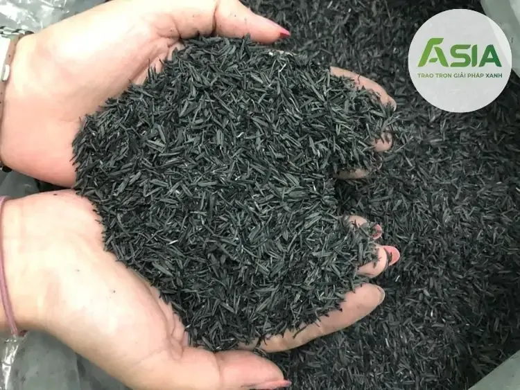 Xử lý giá thể trấu hun